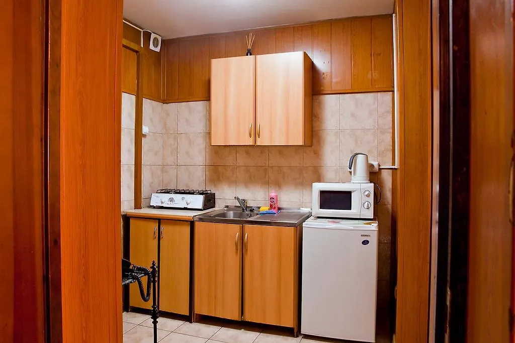 Lessor Apartments